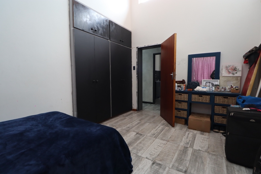 5 Bedroom Property for Sale in Morningside Eastern Cape
